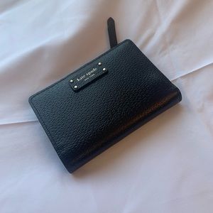 EUC Mini Kate Spade ♠️ wallet